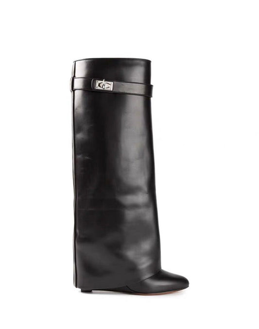 Black Shark Boots